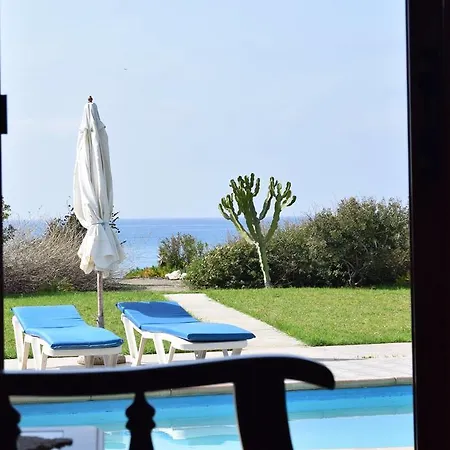 Olgas * Agia Marina (Northern Cyprus)