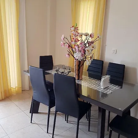 Olgas בית נופש אייה מרינה
