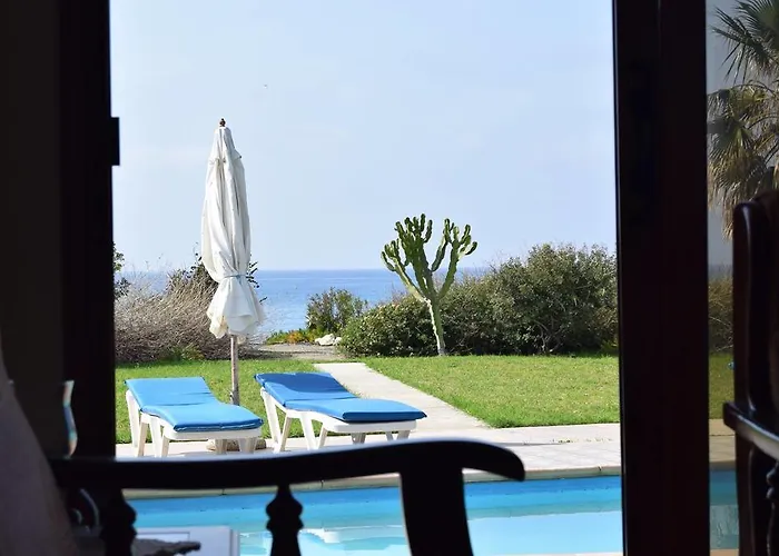 Olgas * Agia Marina (Northern Cyprus)